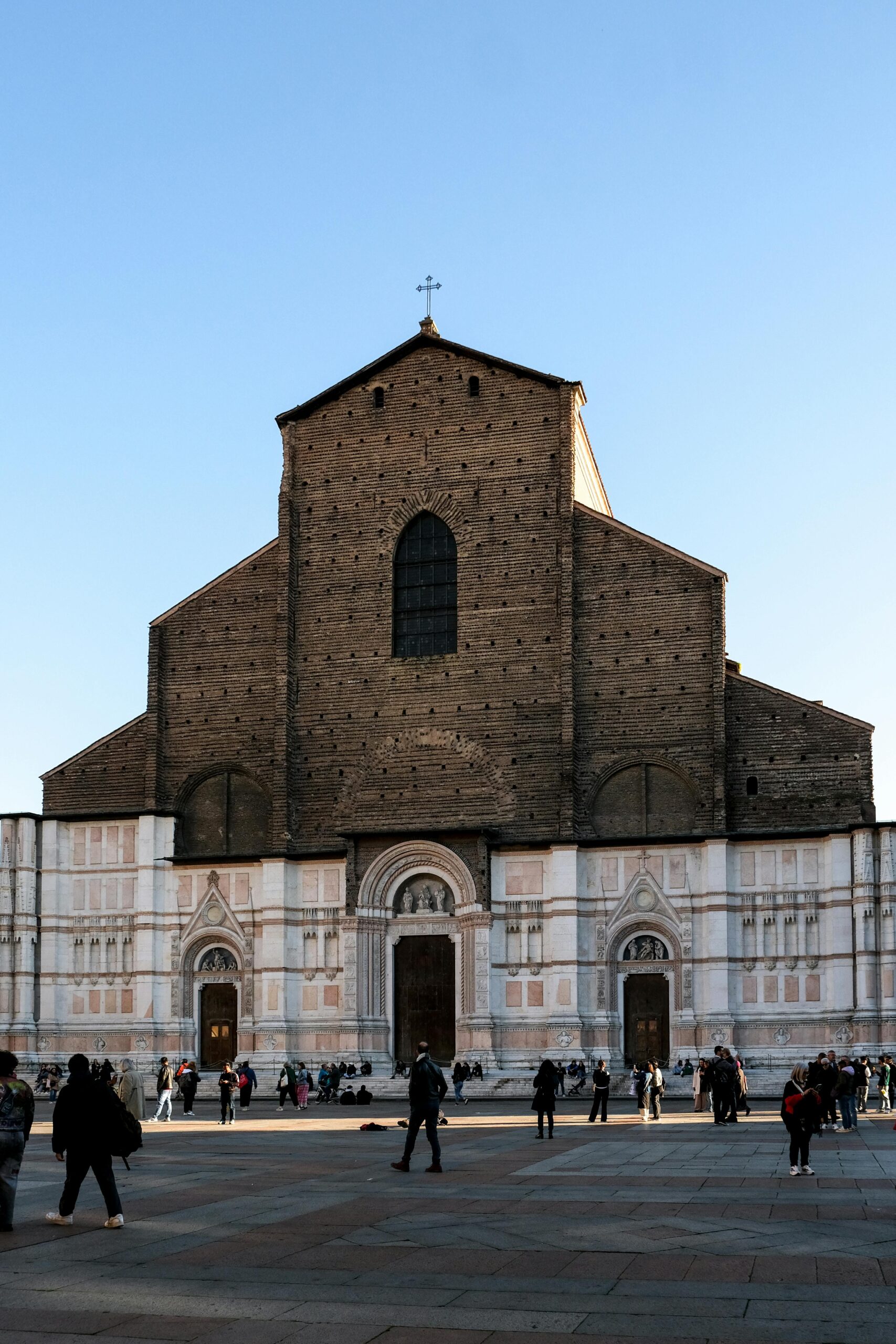 L’Emilia-Romagna che include: riconoscimento a tre associazioni dopo la Cosp-18