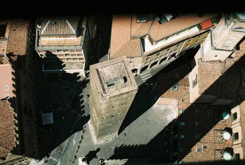 Bologna aggiorna le Linee guida sulla visitabilità: cosa cambia per attività e servizi aperti al pubblico