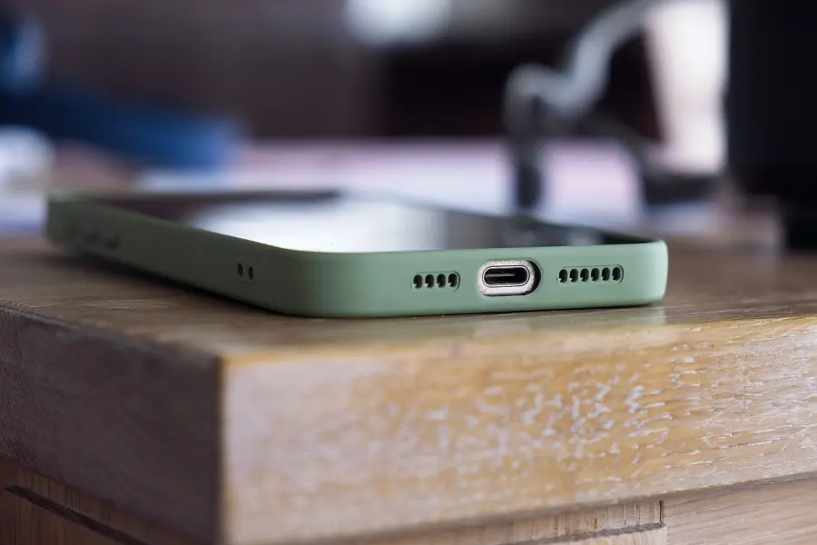 Emilia-Romagna, arriva “Intesi”: la app che facilita la comunicazione per le persone sorde