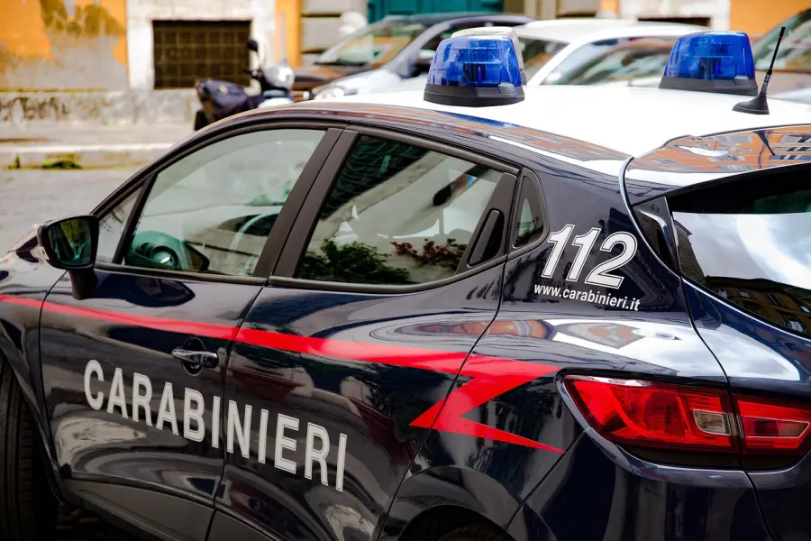 Bologna, rapina tra minorenni con machete: due ragazzi collocati in comunità