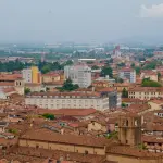 Bologna, dopo il 25 aprile raccolte 10 tonnellate di rifiuti