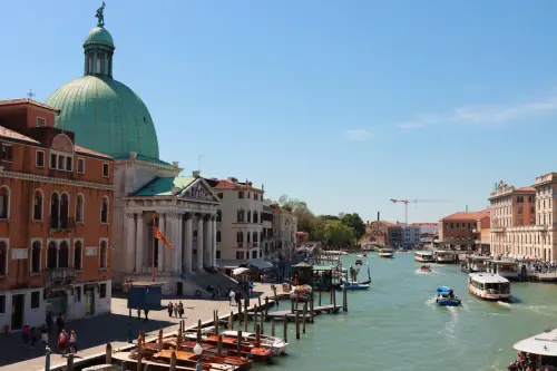 Regalare un soggiorno esperienziale: le mete più amate in Italia