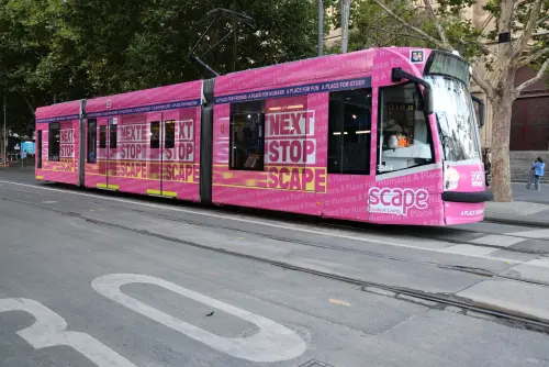 Bologna, arrivato il primo tram CAF: può trasportare 300 persone