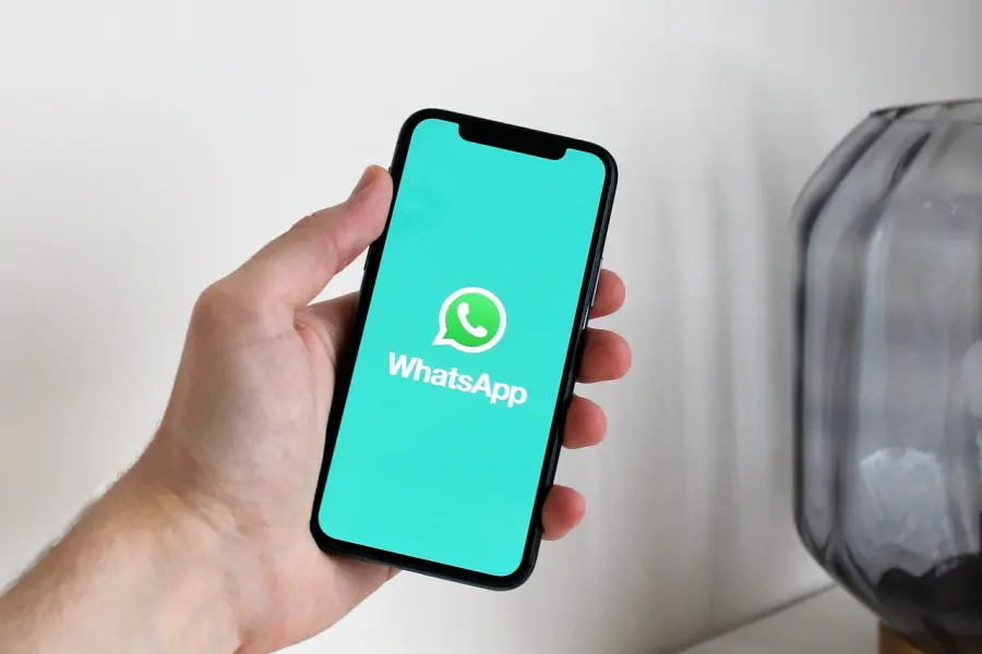 Come pagare WhatsApp: metodi, costi e funzioni per gestire i pagamenti in modo sicuro